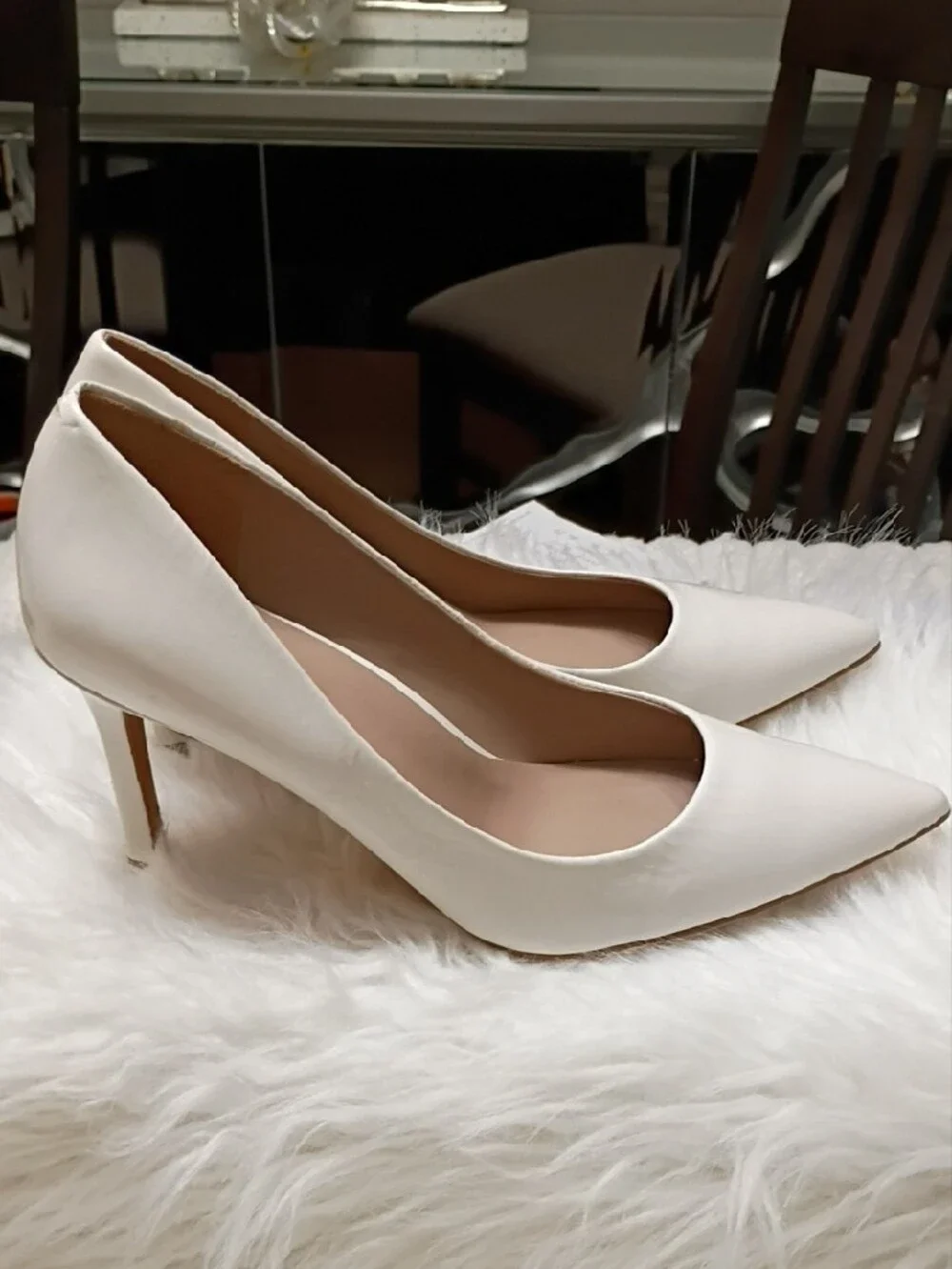 Naturalizer Anna Pointed-Toe Cream Patent Pumps 7.5 M